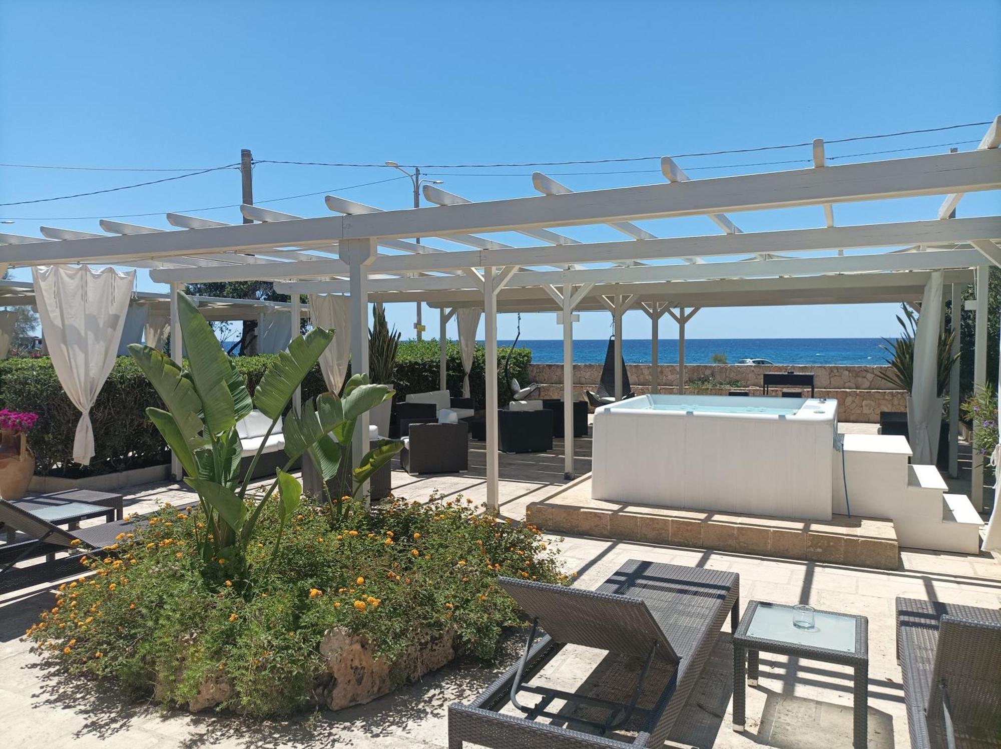 La Giara Resort Torre San Giovanni Ugento Ngoại thất bức ảnh